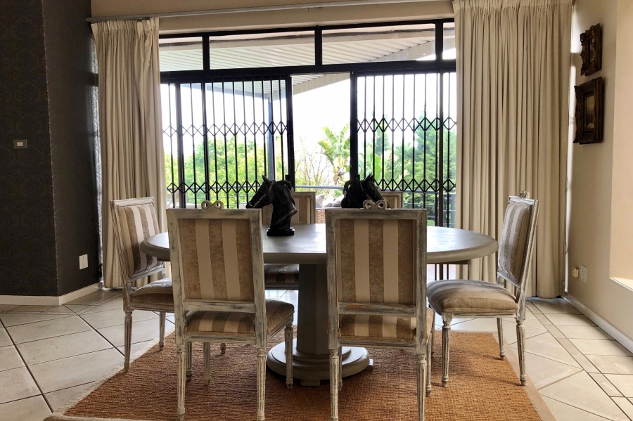 7 Bedroom Property for Sale in Plattekloof Western Cape